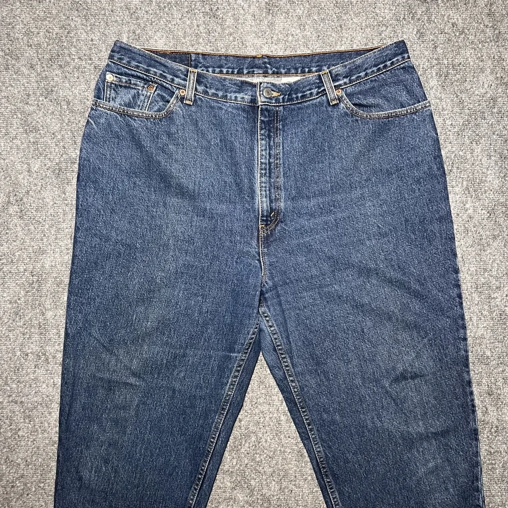 VTG Levis 550 Jeans Womens 22W Relaxed Fit Tapered Leg Made USA 99' Dark Wash‎